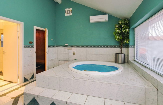 Pet-friendly Holiday Home in Sjællands Odde near Sea - Photo 5