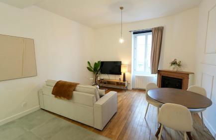 Berthelot Design au pied du tram et proche métro - Foto 2