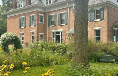 Historic Manor Overlooking Park - Foto 38