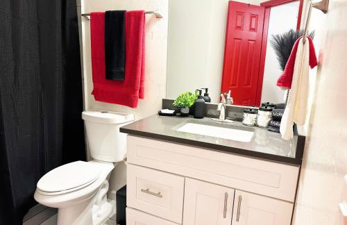 Red Chamber Hot Tub Couples Retreat - Foto 5