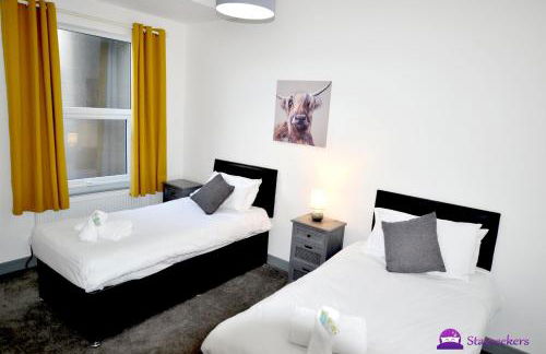 The Moo House 2 bed Property - STAYSEEKERS - Foto 2