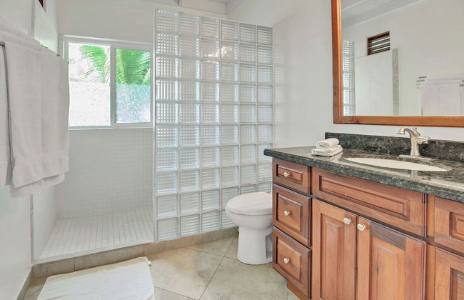 Sea Vue Luxury Vacation Condominiums - Foto 76