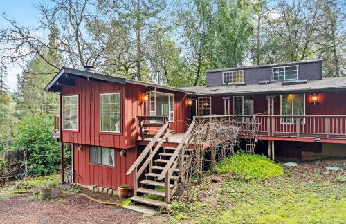 Russian River Wine Retreat: Hot Tub, BBQ,& Deck - Foto 26