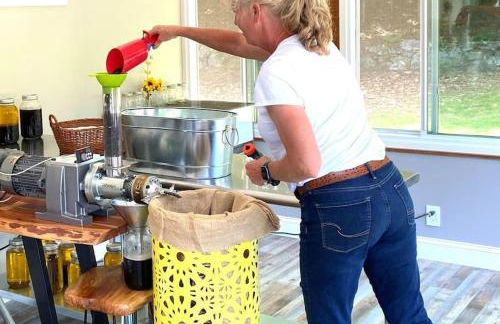 Luxury Farm Stay-Bonds Corner Bungalow-Wolf Pine Hollow - Foto 46