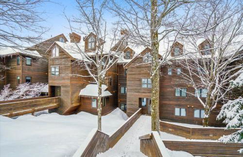 Highridge B20 Spectacular Top Floor Two Bedroom with Loft Condo with Scenic Views and Sports Center - Foto 13