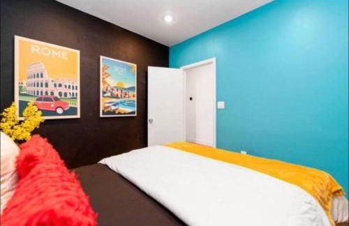 Chic 5 BD home in Little Italy - Foto 34