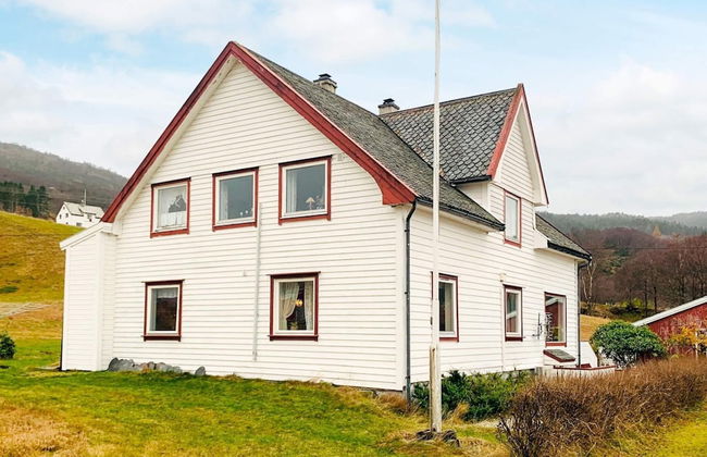 10 Person Holiday Home in Brekke - Foto 35