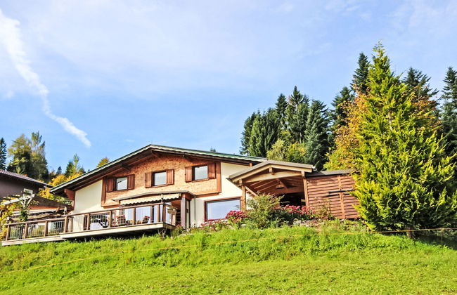 4 bedroom House in Egg with garden and terrace - Photo 1