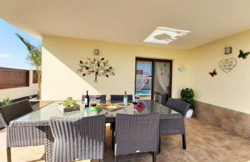 Villa Thais, private heated pool, ideal for your holidays in Caleta de Fuste - Foto 10