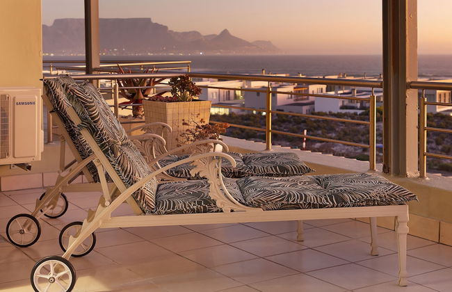 Penthouse F23 Seaside Village - Photo 4