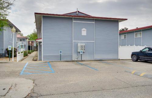 Near Beach and Casinos Biloxi Condo with Pool Access - Foto 22