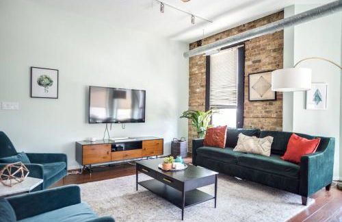 Luxury Downtown Penthouse with Private Rooftop - Foto 8