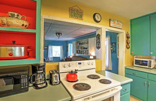 Quiet Durango Farmhouse with Beautiful Yard and Gazebo - Foto 9