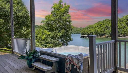 Amazing Vacation Home on the 56 MM, Dock, Water Toys, Fire Pit, 5 bedrooms/5 baths - Foto 1