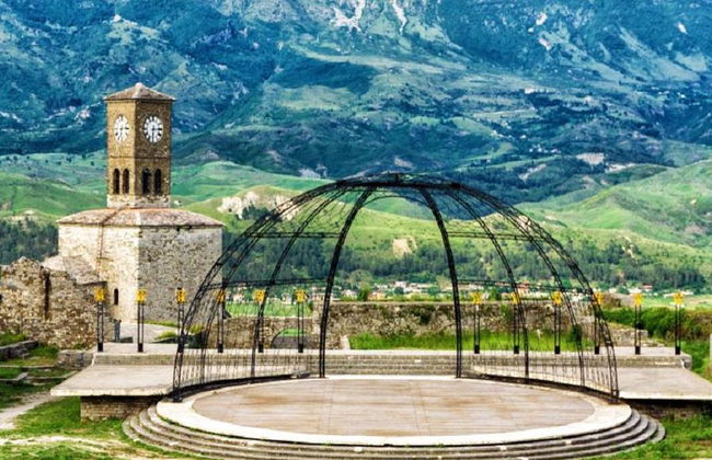 Explore Gjirokaster - Passeio de Dia Inteiro - Foto 1