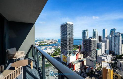 Apartment in New Luxury Condo in Downtown - Photo 34