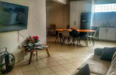 Home4U apt1, just 8Km from airport - Foto 2