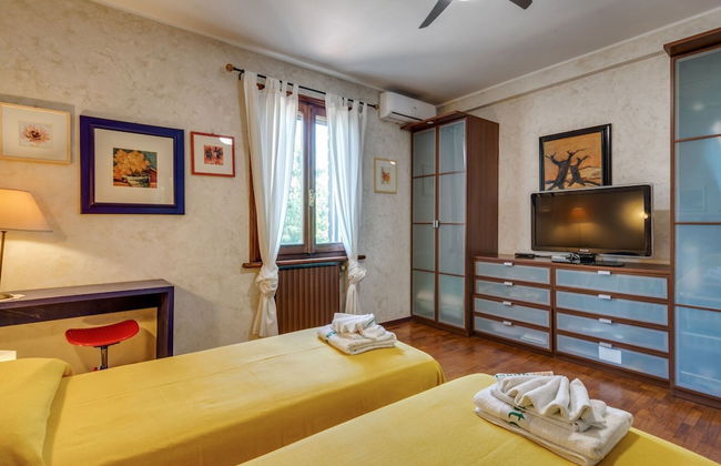 Villa in Castelbelforte Near Lago di Garda - Foto 5