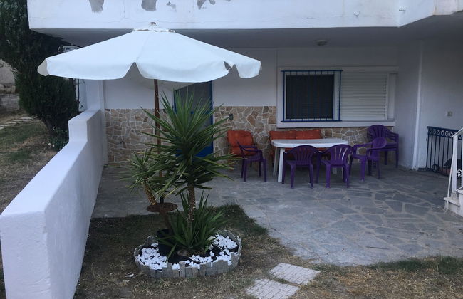 Calista Luxury Appt - Photo 15