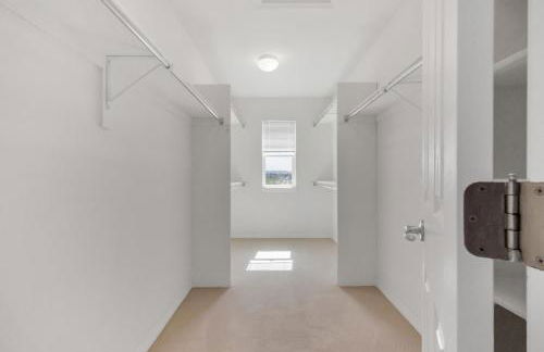 Centrally Located 5BD - Games, BBQ & Firepit Patio - Foto 26