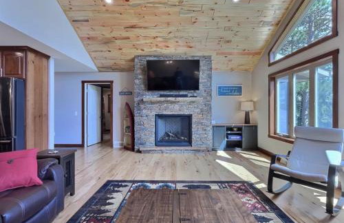 Northwoods WI 6BR Lakefront Cabin Retreat on Lake Nokomis - Minnohawk Lodge - Foto 17