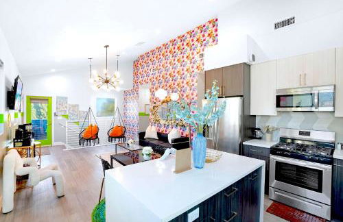 A- Stylish and Comfy NoHo Retreat- 5 Star Area, Hot Tub - Foto 17