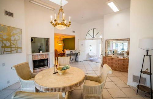 Waterfront Home With Heated Pool/Jacuzzi and only 1mile to beach - Foto 10