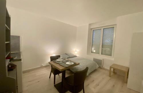 104 Studio Immeuble Persévérance - Foto 10