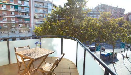 New & Sunny Apartment - Foto 3