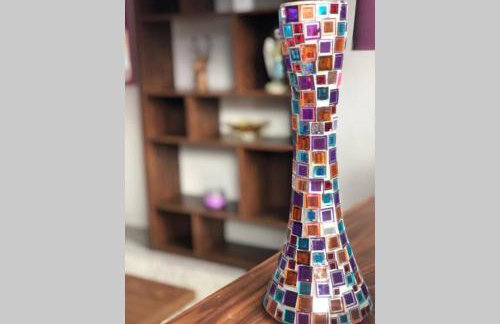 Chic 2 Bed Apartment with Free Parking- Recently Redecorated, 10 Minutes to City Centre - Foto 13