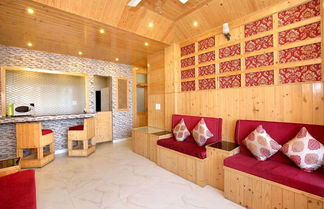 OYO 12170 Home Rustic Villa Kasauli - Photo 17