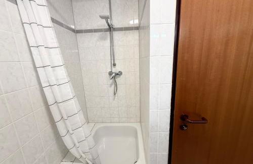 Modernes Apartment mit Balkon und Parkplatz nahe Uniklinik Magdeburg - Photo 30