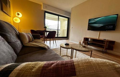 LE MONET studio proche Bordeaux avec balcon wifi & place de parking privé prox tram et Aéroport - Foto 12