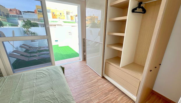 Bungalow mit Meerblick und Gemeinschaftspool - Photo 2, Room