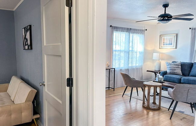 Affordable 2BR Getaway Near Plaza District Lilac1 - Photo 7