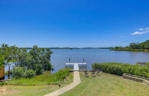 Waterfront Cedar Key Duplex Home Grill and Dock! - Foto 25