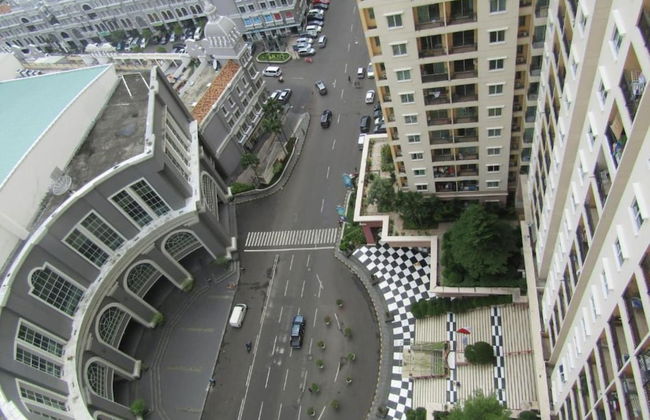 Apartment MoI Kelapa Gading by Gading Property - Foto 18