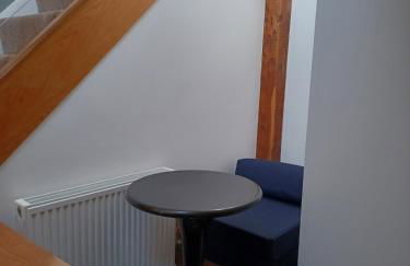 The Studio Loft - A cosy town centre apartment - Photo 30