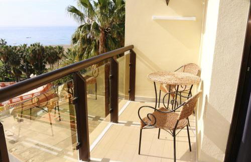 Apartamentos Puerto Marina - Foto 40