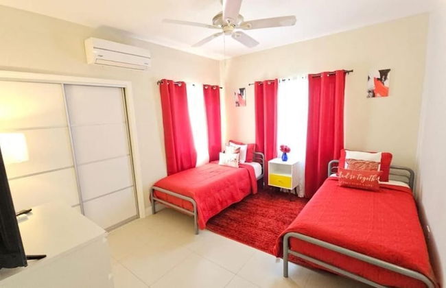 Sunny-shore Hideaway - Photo 2