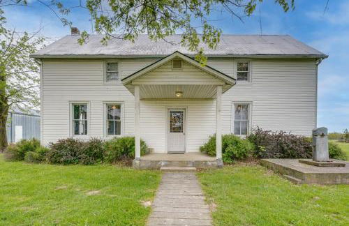 Spacious Owensville Getaway with Winery On-Site! - Foto 1