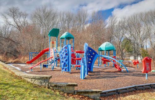 Walk to Memorial Park Pet-Friendly Bethlehem Home - Foto 23