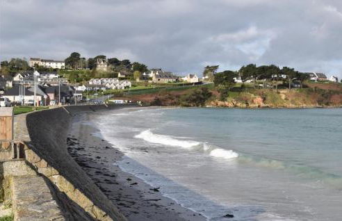 Stunning Apartment In Trevou Treguignec - Foto 23