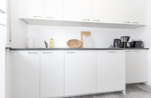 MR Living I moderne Apartments mit Einzelbetten, voll ausgestattete Küche, WLAN, Parkplatz I DR01, DR02 - Foto 13