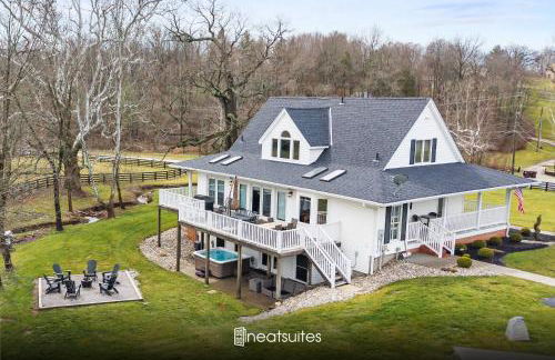 Country Home with Hot Tub Fire Pit for 10 Guests - Foto 1