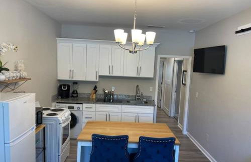 Adorable Apt with Access to Pool and Tennis Courts - Foto 10