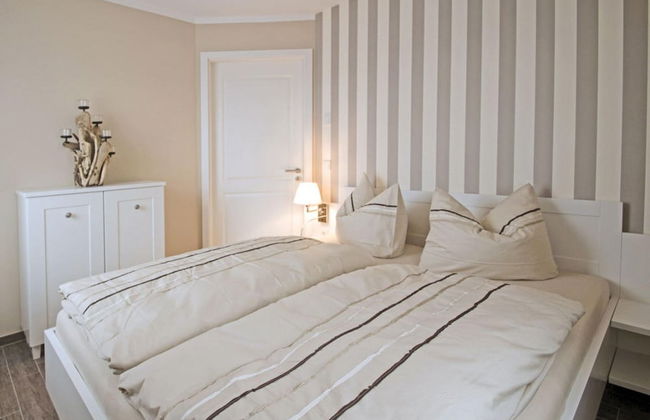 Beach Idyll Holiday Apartment - Photo 2