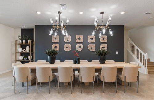 10 BR Home, Themed Rooms, Private Pool, in New Windsor Cay Resort - Foto 7