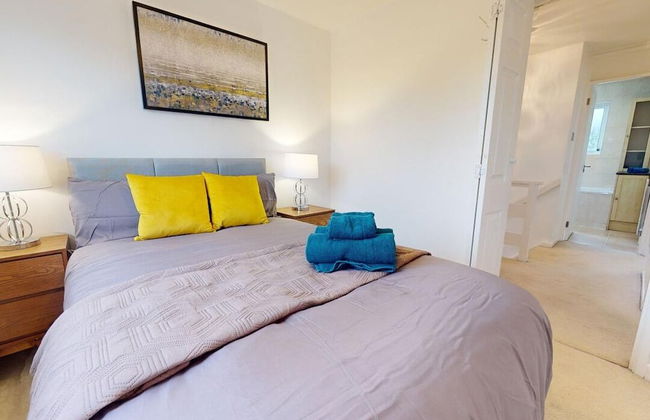 Parlaunt House - 3 Bedroom With Free Parking - Foto 3