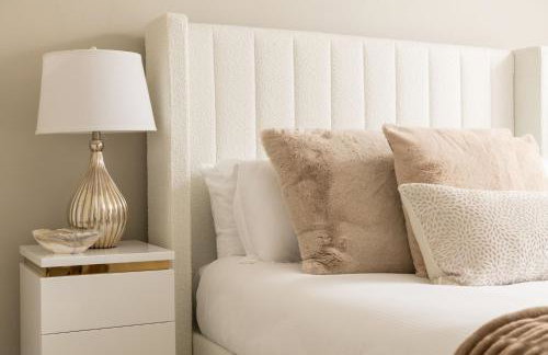 Seahaven in Sandbanks with Private Hot Tub - Photo 16